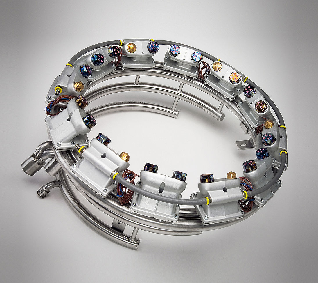 Düsenring mit Nukleatoren und Wasserdüsen einer TechnoAlpin Propellerschneekanone