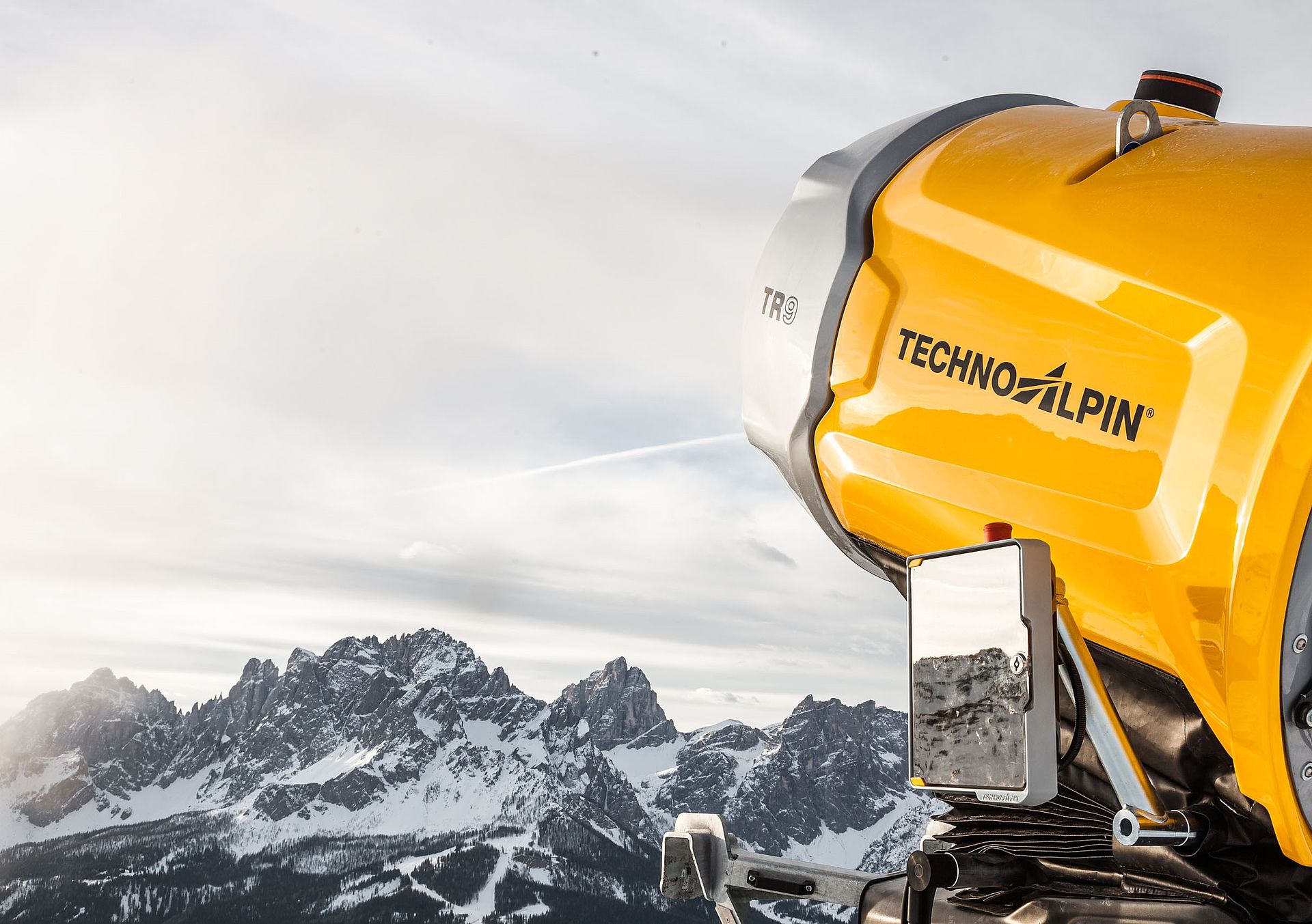 TechnoAlpin TR9 nouvelle machine à hélice