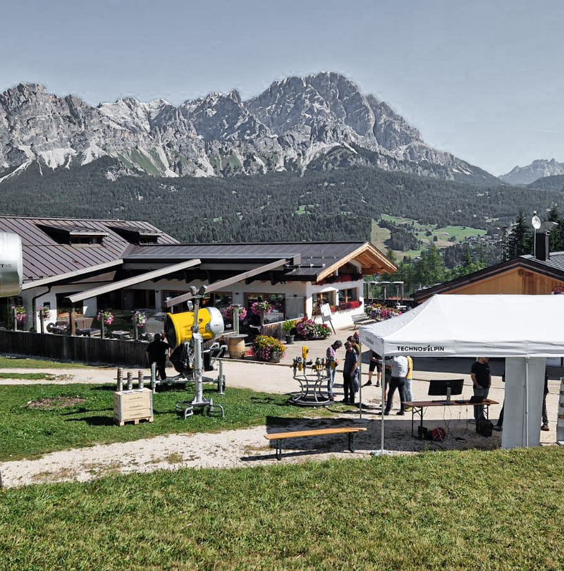TechnoAlpin Roadshow Cortina Präsentation