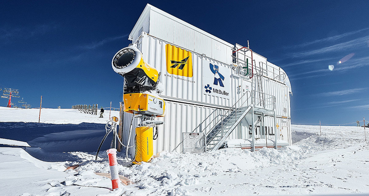 TechnoAlpin Schneeerzeuger und Pumpstation im Skigebiet Mt Buller in Australien